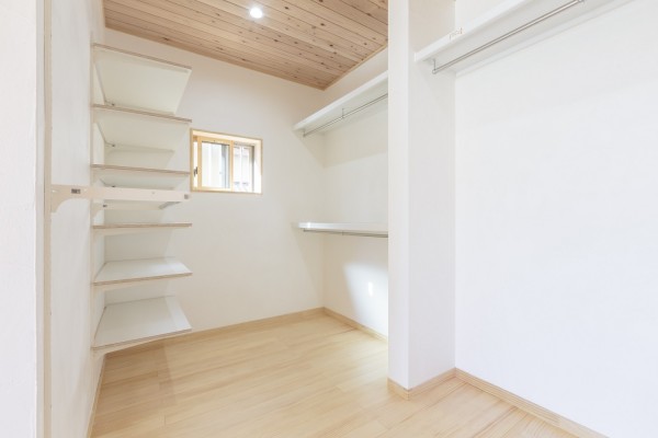 ウォークインクローゼット