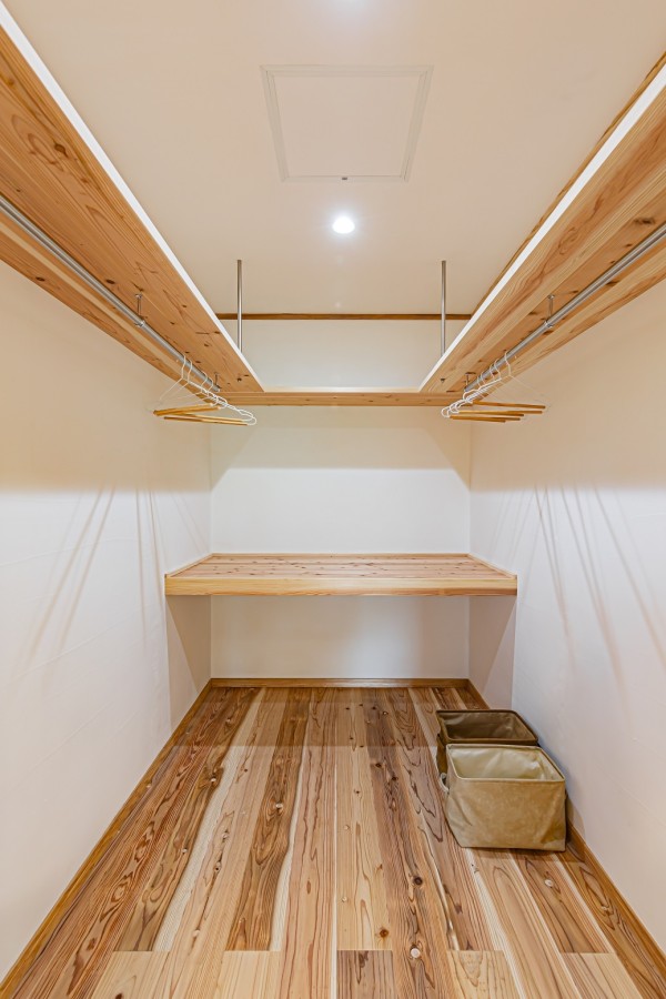 ウォークインクローゼット